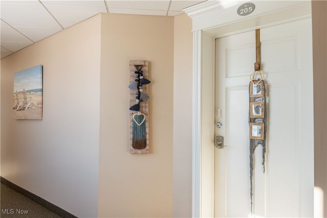 4699 Lake Road E 205, Geneva On The Lake, OH 44041