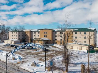 4699 Lake Road E 205, Geneva On The Lake, OH 44041