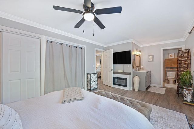 3855 N Lakeshore Blvd, Loomis, CA 95650