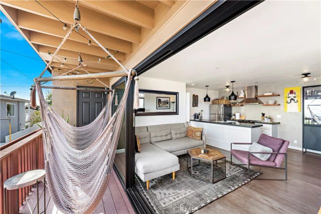 290 La Brea, Laguna Beach, CA 92651