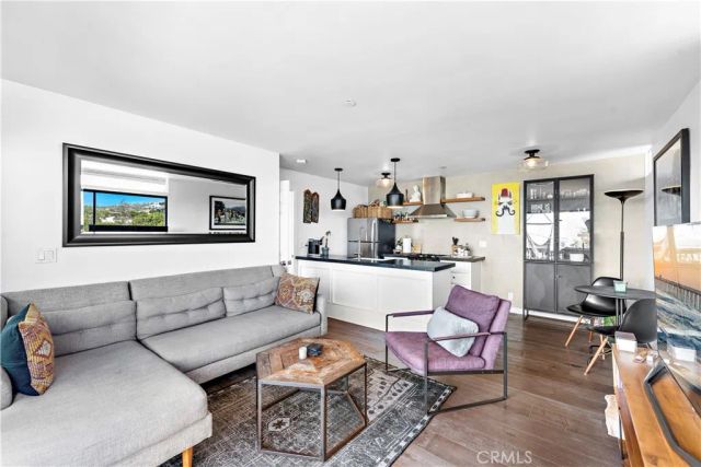 290 La Brea, Laguna Beach, CA 92651