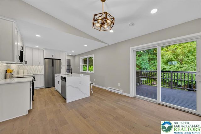 2120 3rd Street Street, Bethlehem Twp, PA 18020