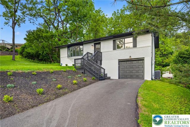 2120 3rd Street Street, Bethlehem Twp, PA 18020