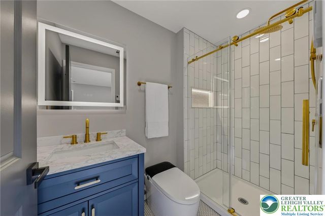 2120 3rd Street Street, Bethlehem Twp, PA 18020