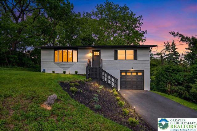 2120 3rd Street Street, Bethlehem Twp, PA 18020