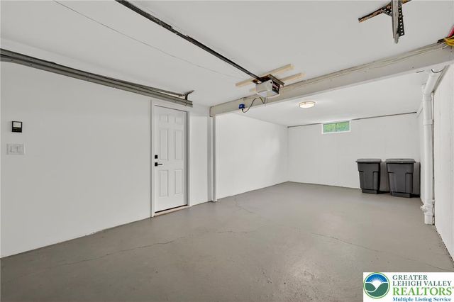 2120 3rd Street Street, Bethlehem Twp, PA 18020