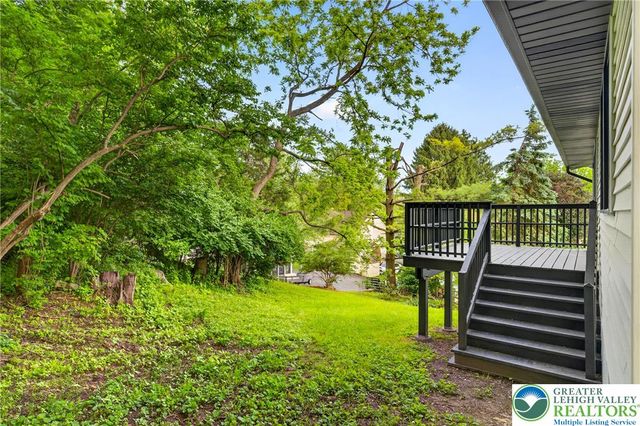 2120 3rd Street Street, Bethlehem Twp, PA 18020