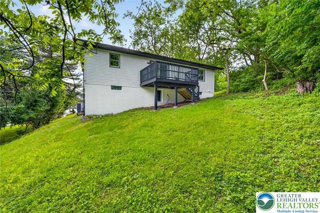 2120 3rd Street Street, Bethlehem Twp, PA 18020