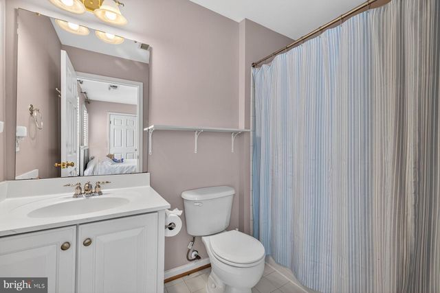 7996 ALMEDA CT, Lorton, VA 22079
