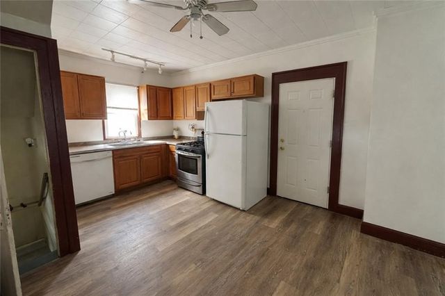 160 Sawyer Street, Rochester, NY 14619