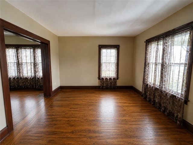 160 Sawyer Street, Rochester, NY 14619