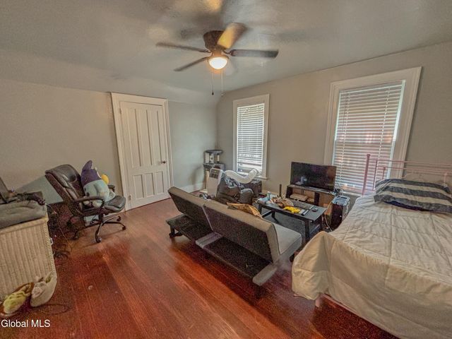 145 Front Street, Schenectady, NY 12305
