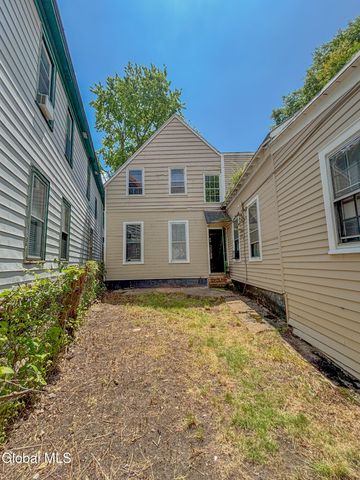 145 Front Street, Schenectady, NY 12305