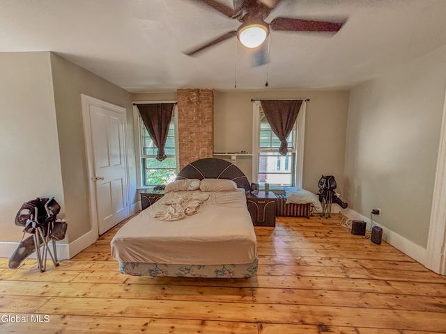 145 Front Street, Schenectady, NY 12305