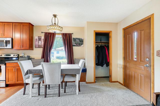 10519 Thomas Avenue S, Bloomington, MN 55431