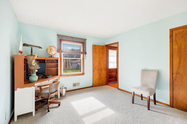10519 Thomas Avenue S, Bloomington, MN 55431