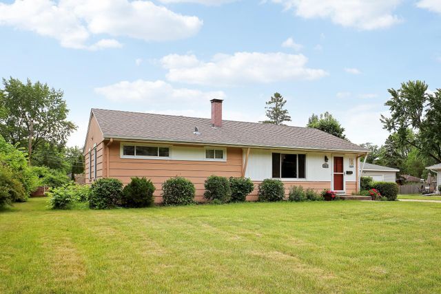 10519 Thomas Avenue S, Bloomington, MN 55431
