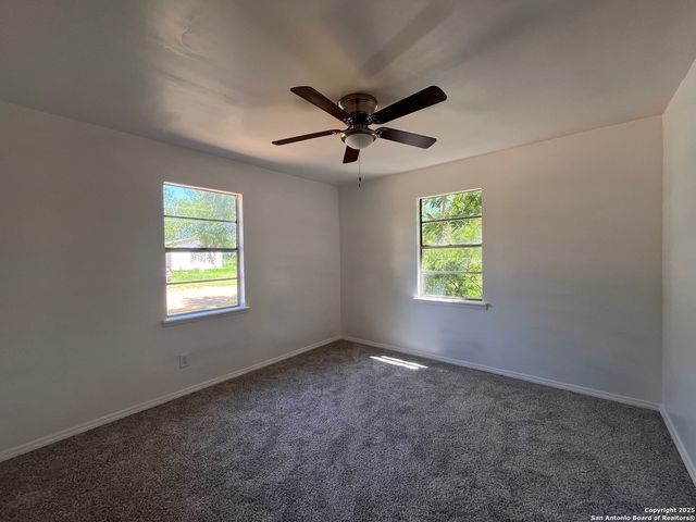 130 N Trevino, Pearsall, TX 78061