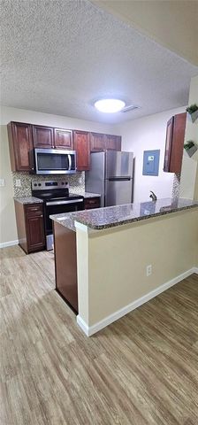 732 SECRET HARBOR LANE 200, Lake Mary, FL 32746