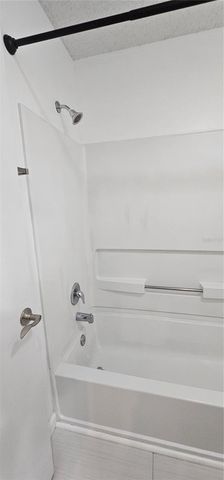 732 SECRET HARBOR LANE 200, Lake Mary, FL 32746