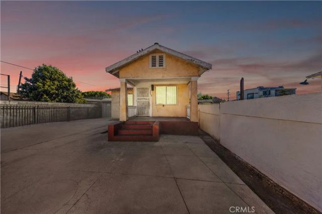 122 W 53rd BACK UNIT, Los Angeles, CA 90037