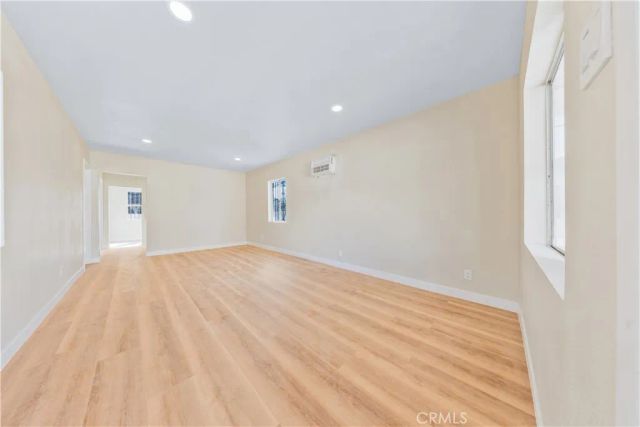 122 W 53rd BACK UNIT, Los Angeles, CA 90037