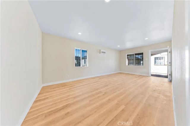 122 W 53rd BACK UNIT, Los Angeles, CA 90037