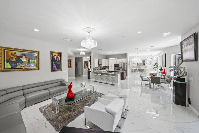 8715 Cobblestone Point Circle, Boynton Beach, FL 33472