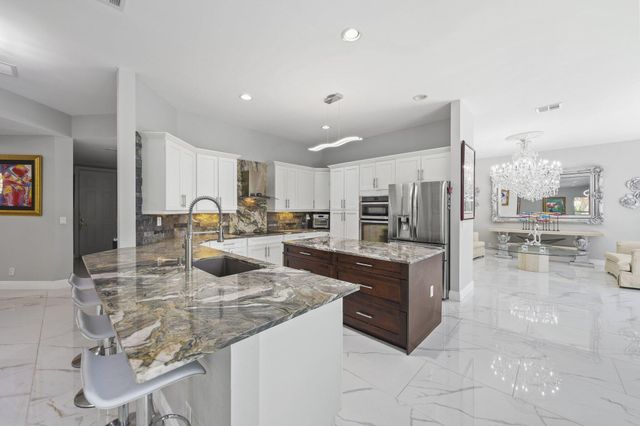 8715 Cobblestone Point Circle, Boynton Beach, FL 33472
