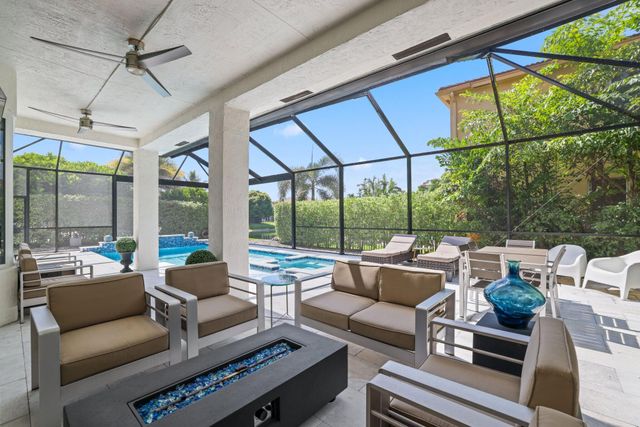 8715 Cobblestone Point Circle, Boynton Beach, FL 33472