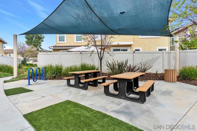 13227 Spring Mountain Rd, Lakeside, CA 92040