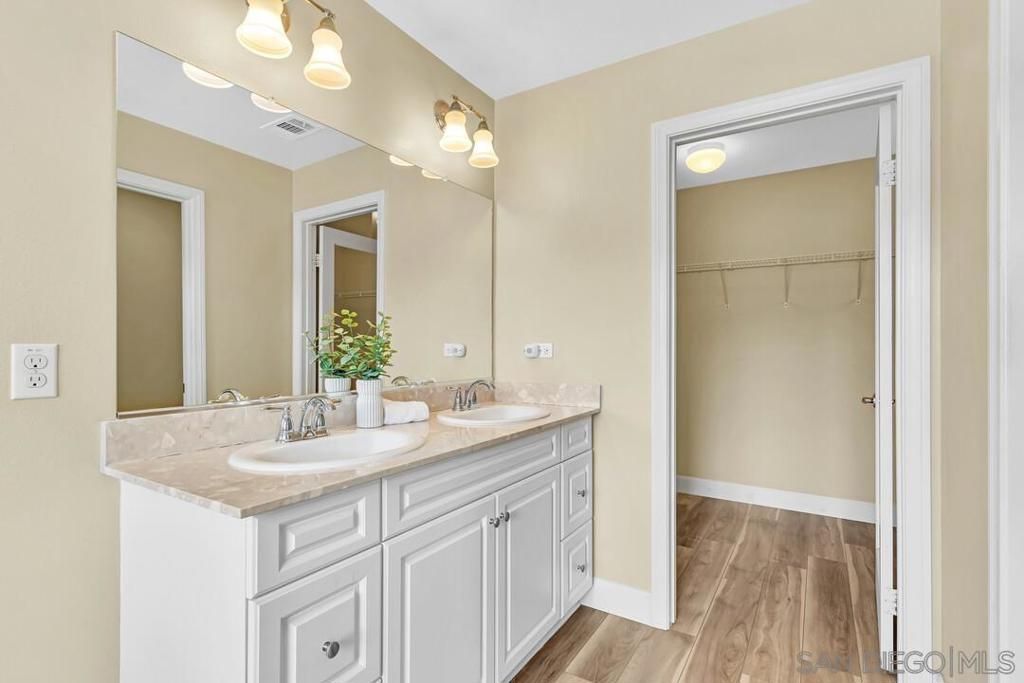 Image 15 of property listing at 13227 Spring Mountain Rd, Lakeside, CA 92040