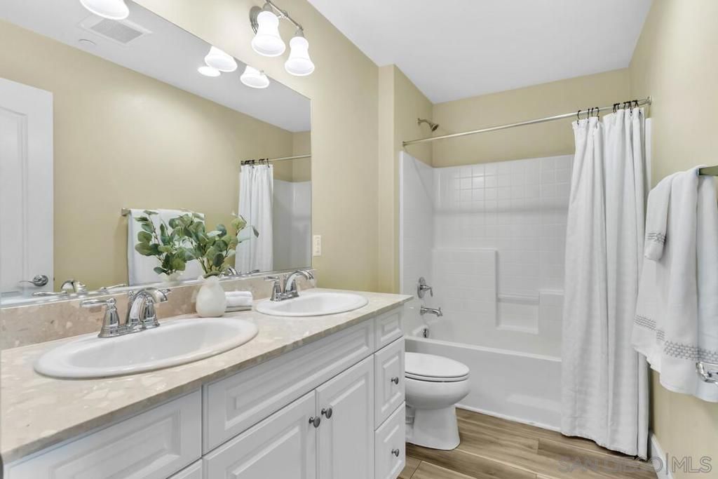 Image 23 of property listing at 13227 Spring Mountain Rd, Lakeside, CA 92040