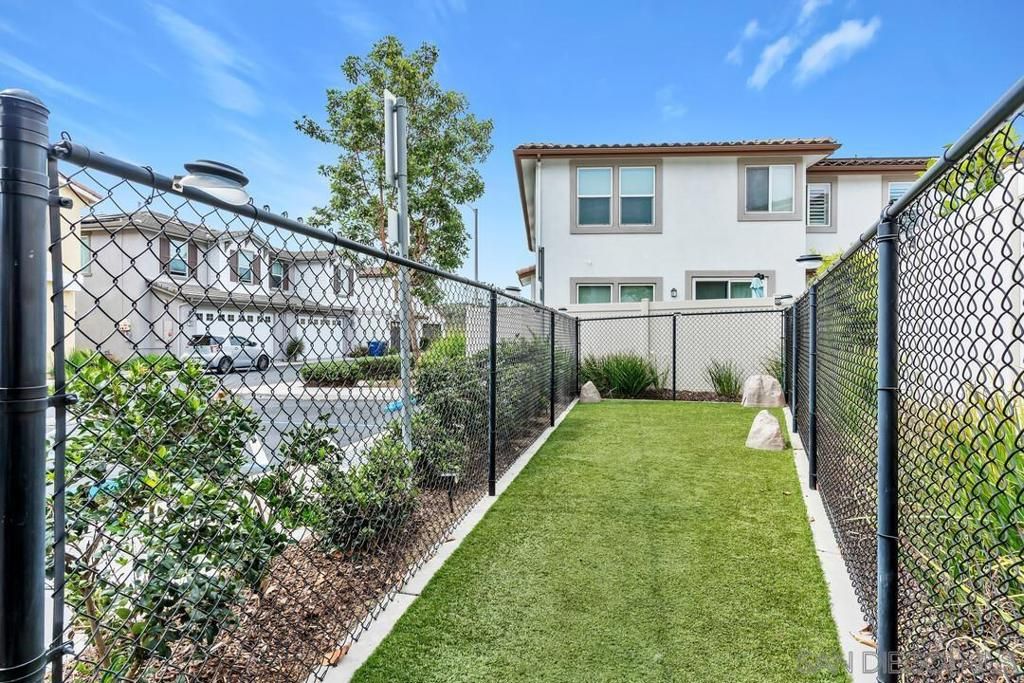 Image 31 of property listing at 13227 Spring Mountain Rd, Lakeside, CA 92040