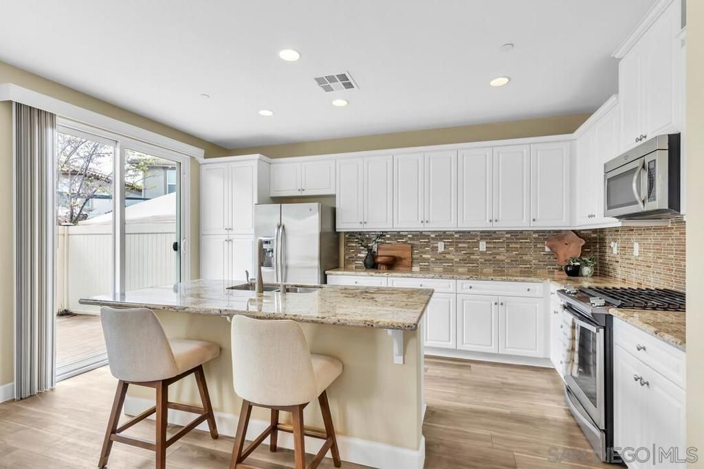 Image 8 of property listing at 13227 Spring Mountain Rd, Lakeside, CA 92040