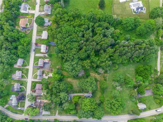 3412 School Road, Murrysville, PA 15668
