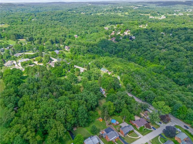 3412 School Road, Murrysville, PA 15668