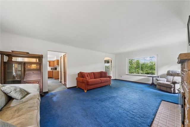 3412 School Road, Murrysville, PA 15668