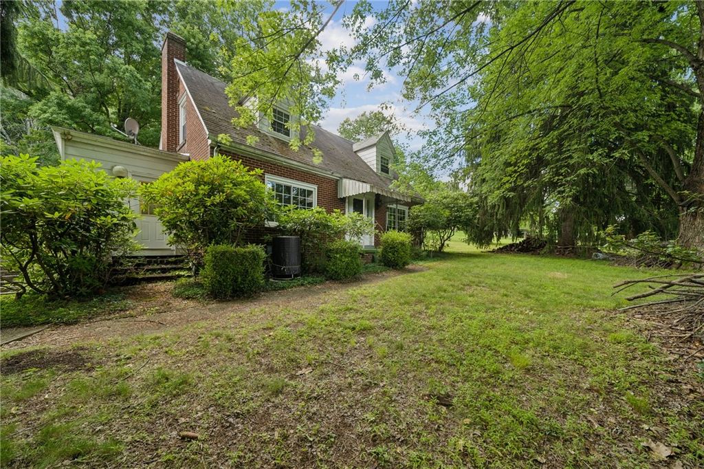 3412 School Road, Murrysville, PA 15668