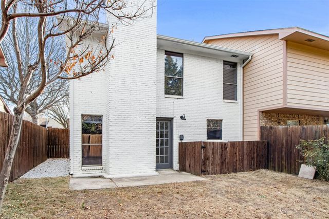 223 Mccarley Place, Mckinney, TX 75071