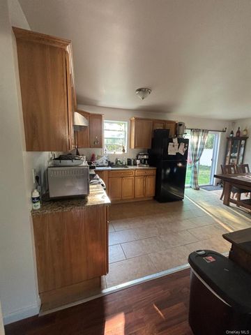 938 Scherger Avenue, Patchogue, NY 11772