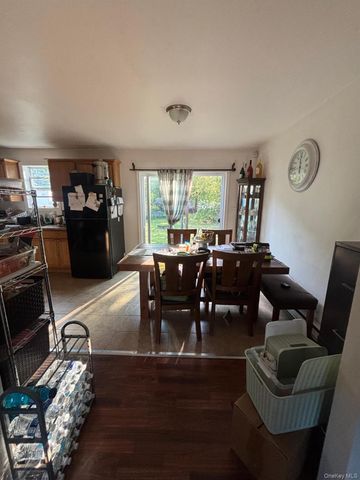 938 Scherger Avenue, Patchogue, NY 11772