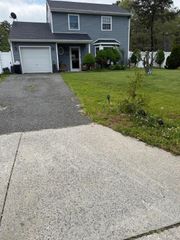 938 Scherger Avenue, Patchogue, NY 11772