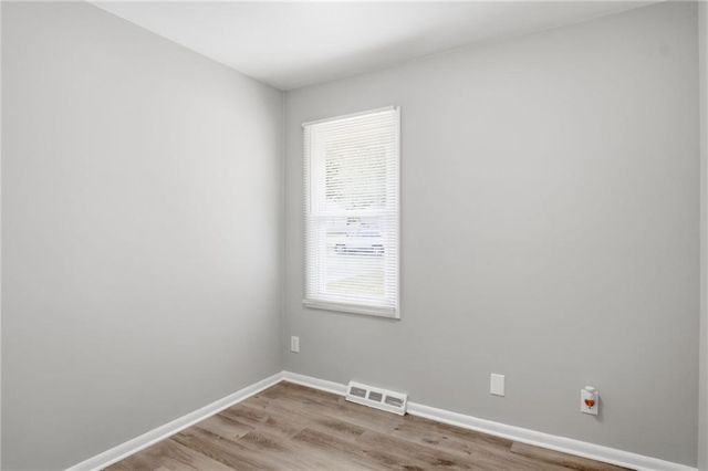 11215 Herrick Avenue, Kansas City, MO 64134