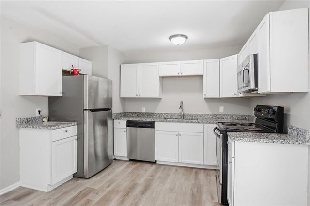 11215 Herrick Avenue, Kansas City, MO 64134