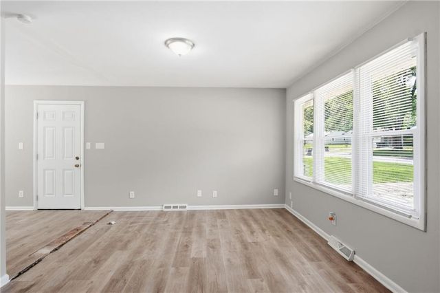11215 Herrick Avenue, Kansas City, MO 64134
