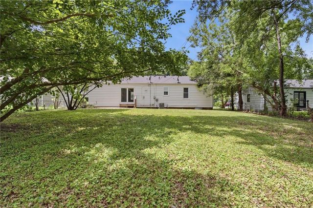 11215 Herrick Avenue, Kansas City, MO 64134