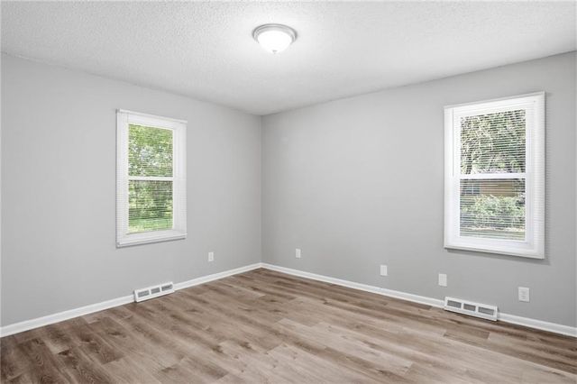 11215 Herrick Avenue, Kansas City, MO 64134
