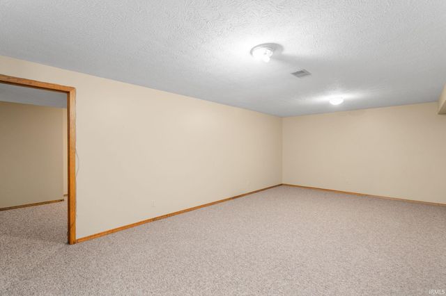 54960 E Sunray Drive, Osceola, IN 46561