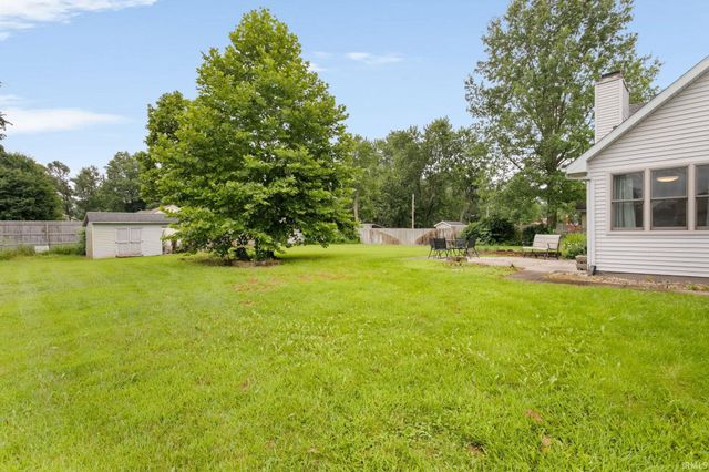 54960 E Sunray Drive, Osceola, IN 46561